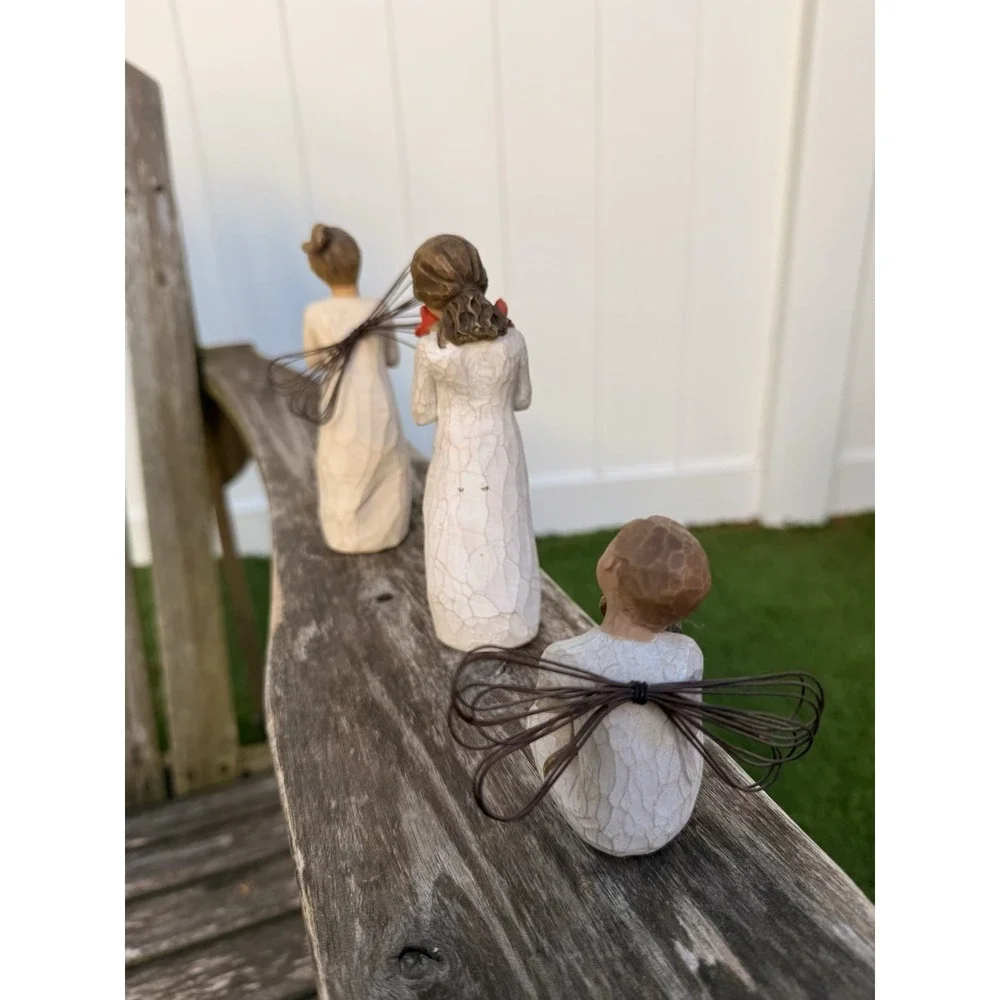 Willow Tree Lot Of 3 Figurines Surrounded By Love Angel Of Comfort You're The Be